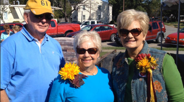 Doug Shields, CHS-61 and Joyce Blake Strickland, CHS-62 frame